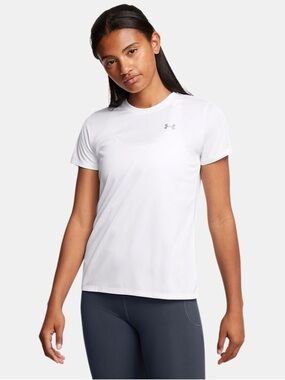 Under Armour Women’s White Short-Sleeve Performance Tech Tee size M
